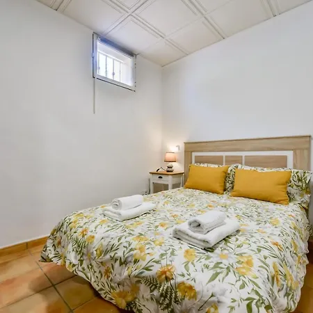 Villa Guzman - Azorin Calp